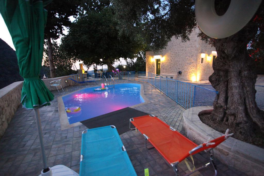 Villa Athina Aryiroúpolis Rom bilde