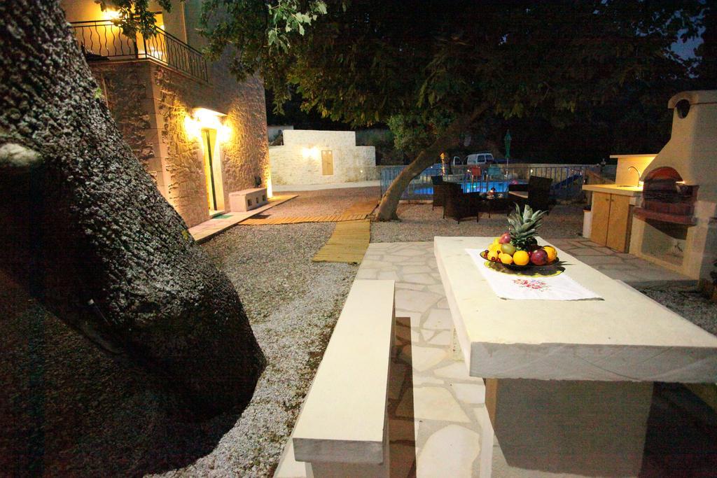 Villa Athina Aryiroúpolis Rom bilde