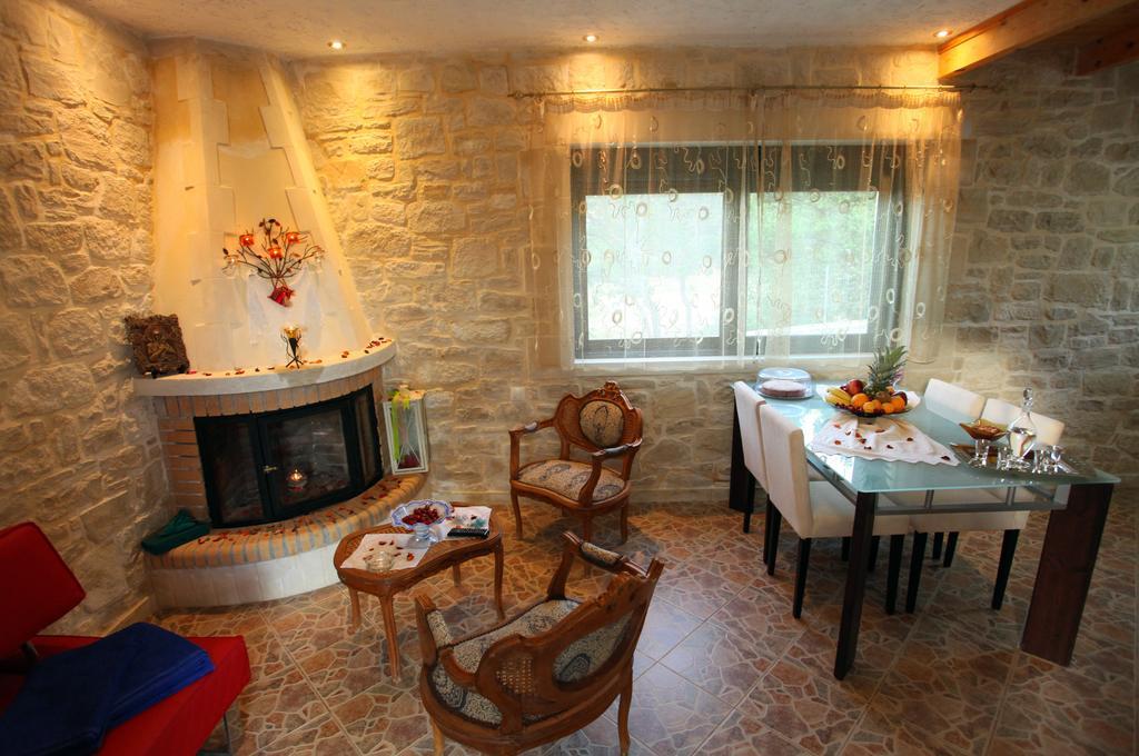 Villa Athina Aryiroúpolis Rom bilde